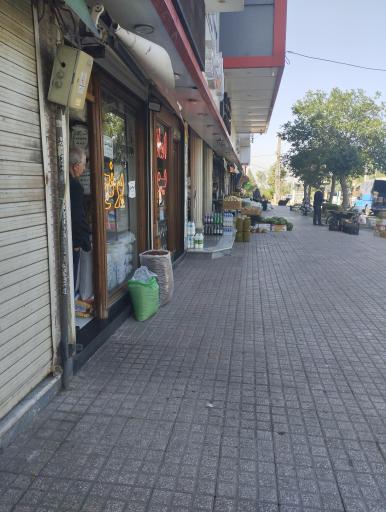 عکس مجتمع تجاری صدف