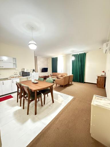 عکس هتل آپارتمان پدر من 