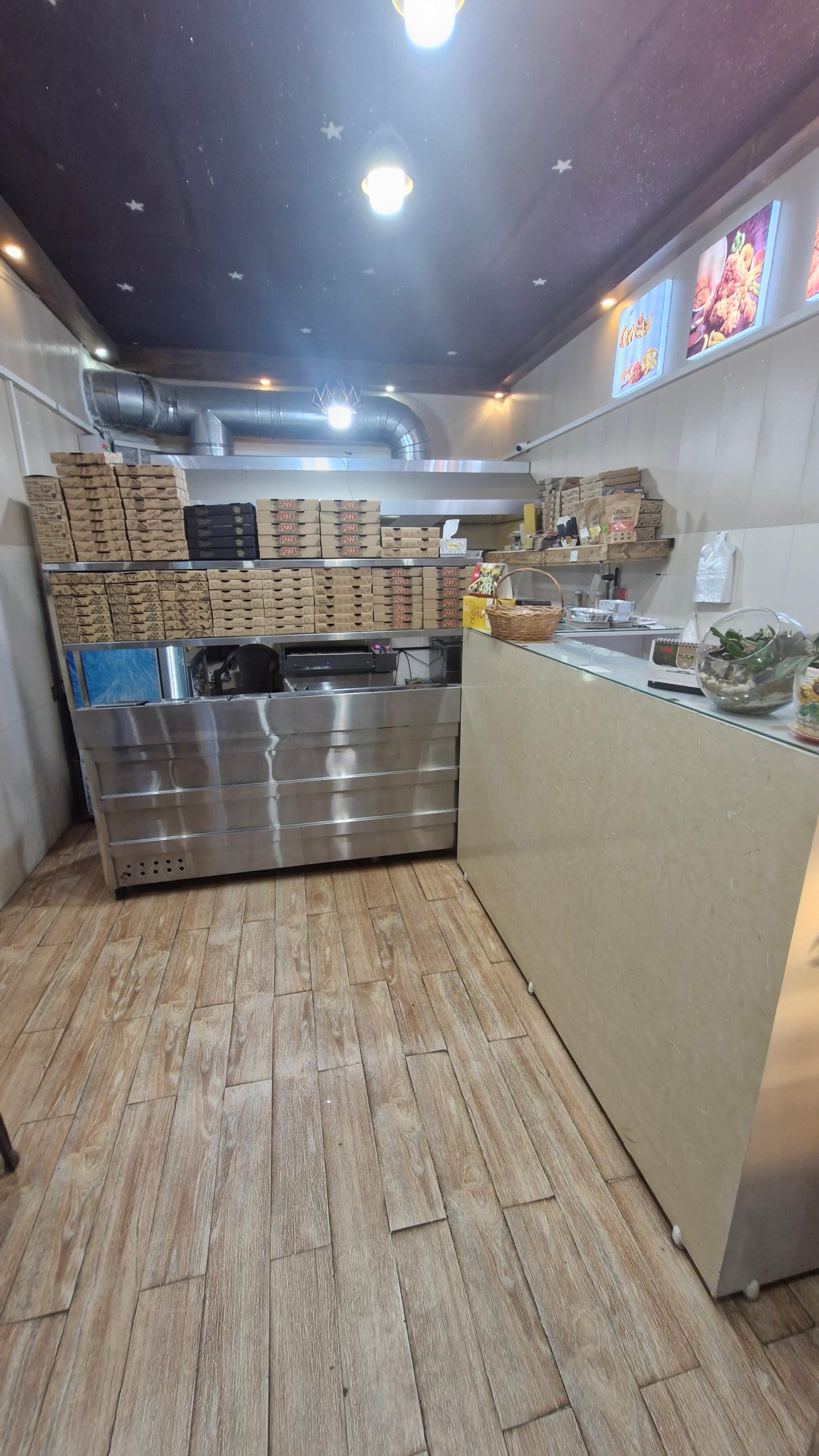 عکس فست فود دکتر سوخاری