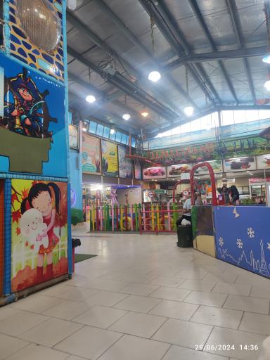 عکس پاندی لند (شهربازی پاندا)