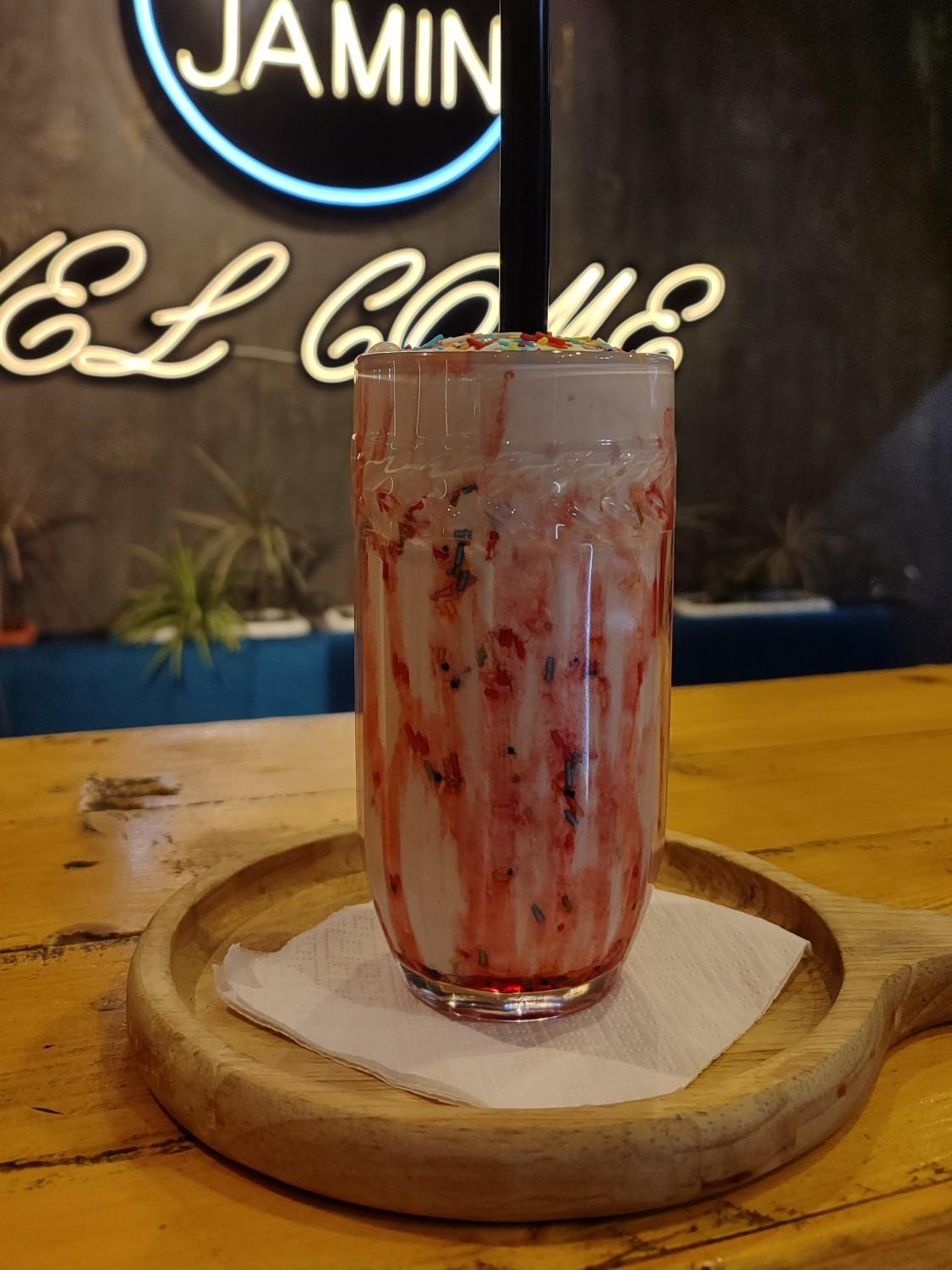 عکس کافه جامین