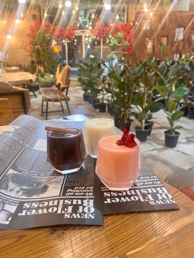 عکس کافه گل گذر همدلی