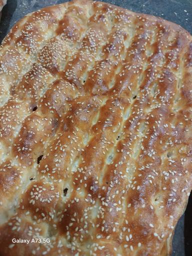 عکس نان سنتی ارومیه طلایی