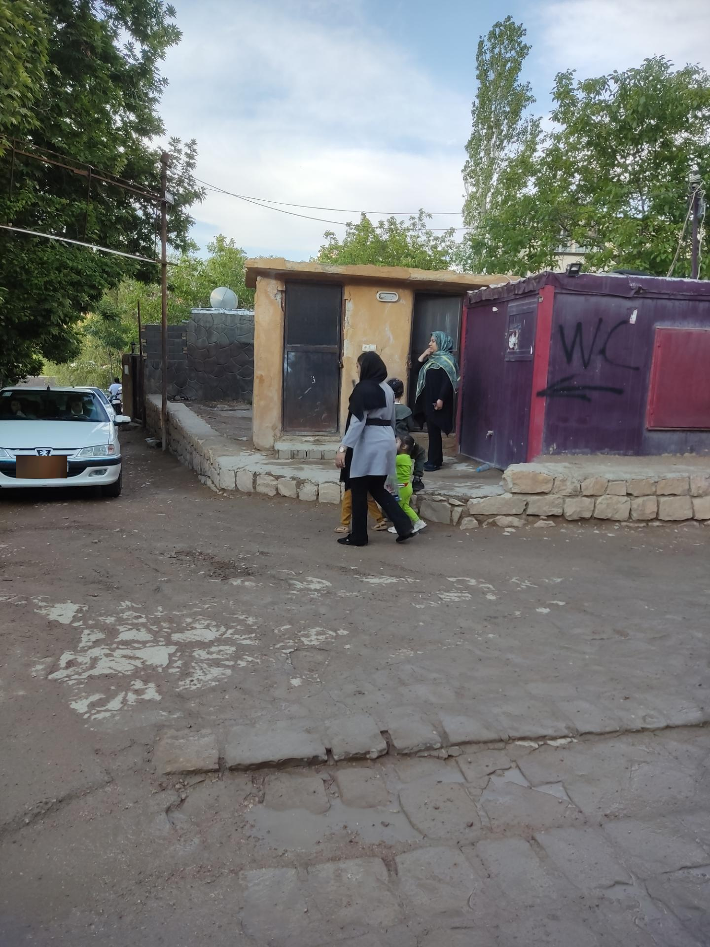 عکس توالت عمومی 