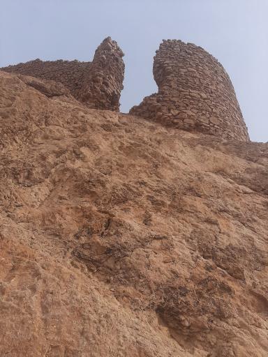 عکس حوض آب قلعه چهل دختر
