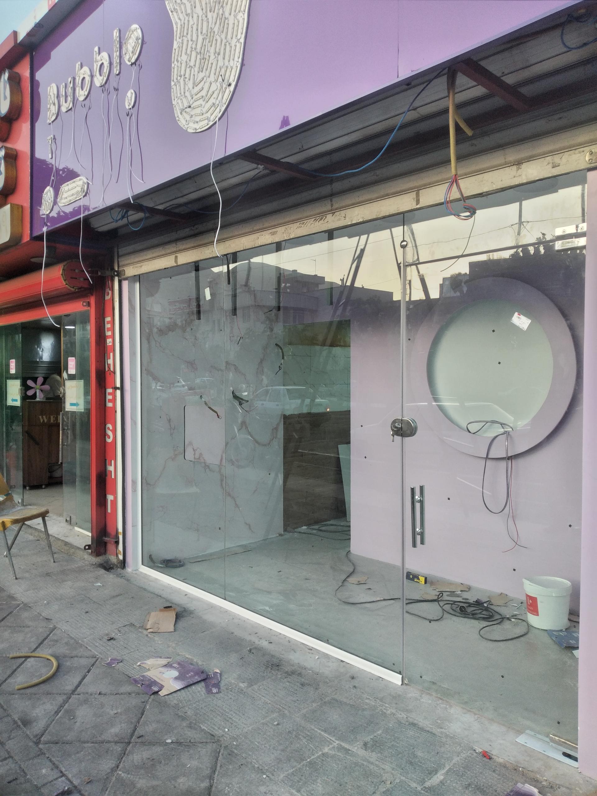 عکس شیشه و کرکره خدری