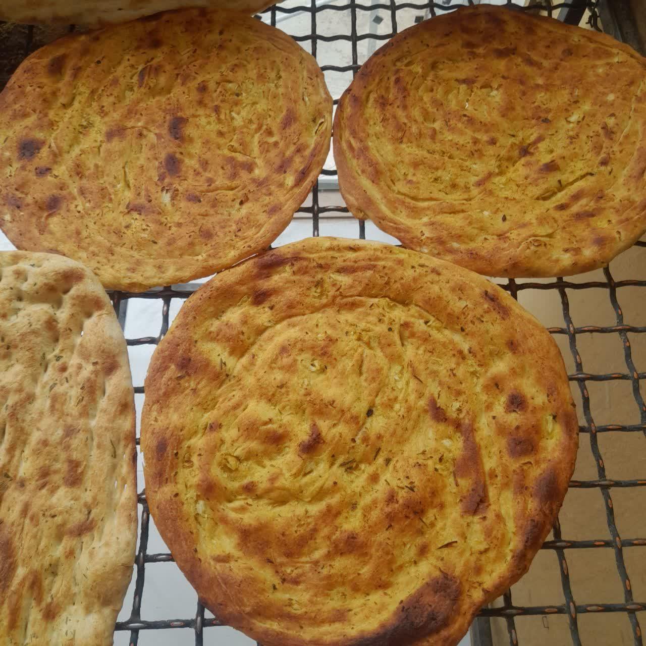 عکس نانوایی سنتی گل گندم