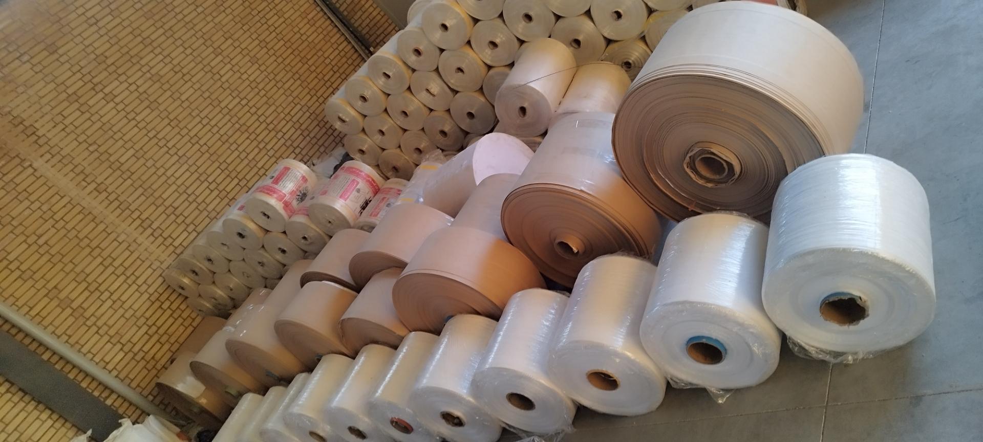 عکس گونی فروشی عظیمی (ناصر تاجیک)