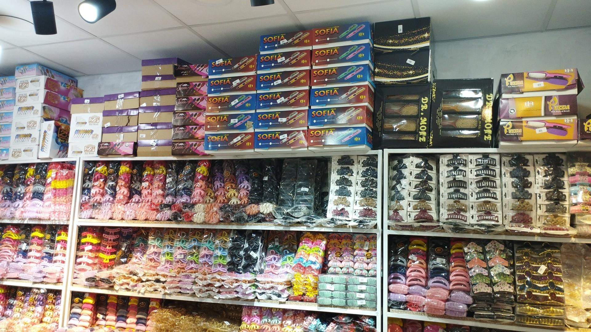 عکس فروشگاه خرازی عمده و خرده سیلور