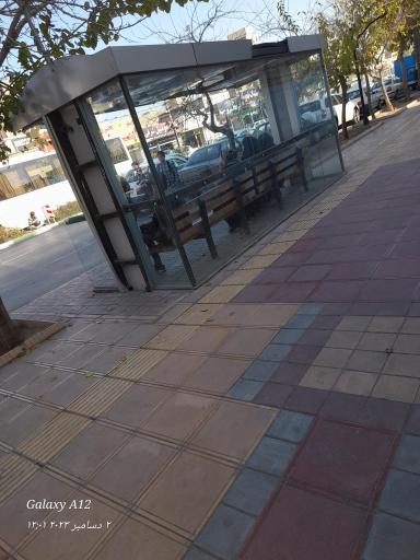 عکس ایستگاه اتوبوس گاز 13