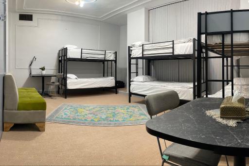 عکس اقامتگاه و هاستل نارسیس