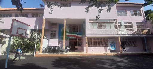 عکس هنرستان و دبیرستان حافظ 