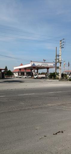 عکس پمپ بنزین واللهی