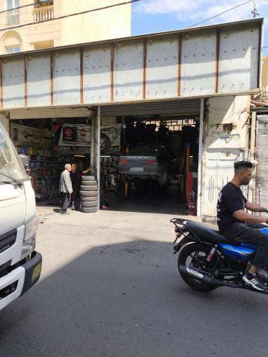 عکس تعویض روغن ملا حسینی