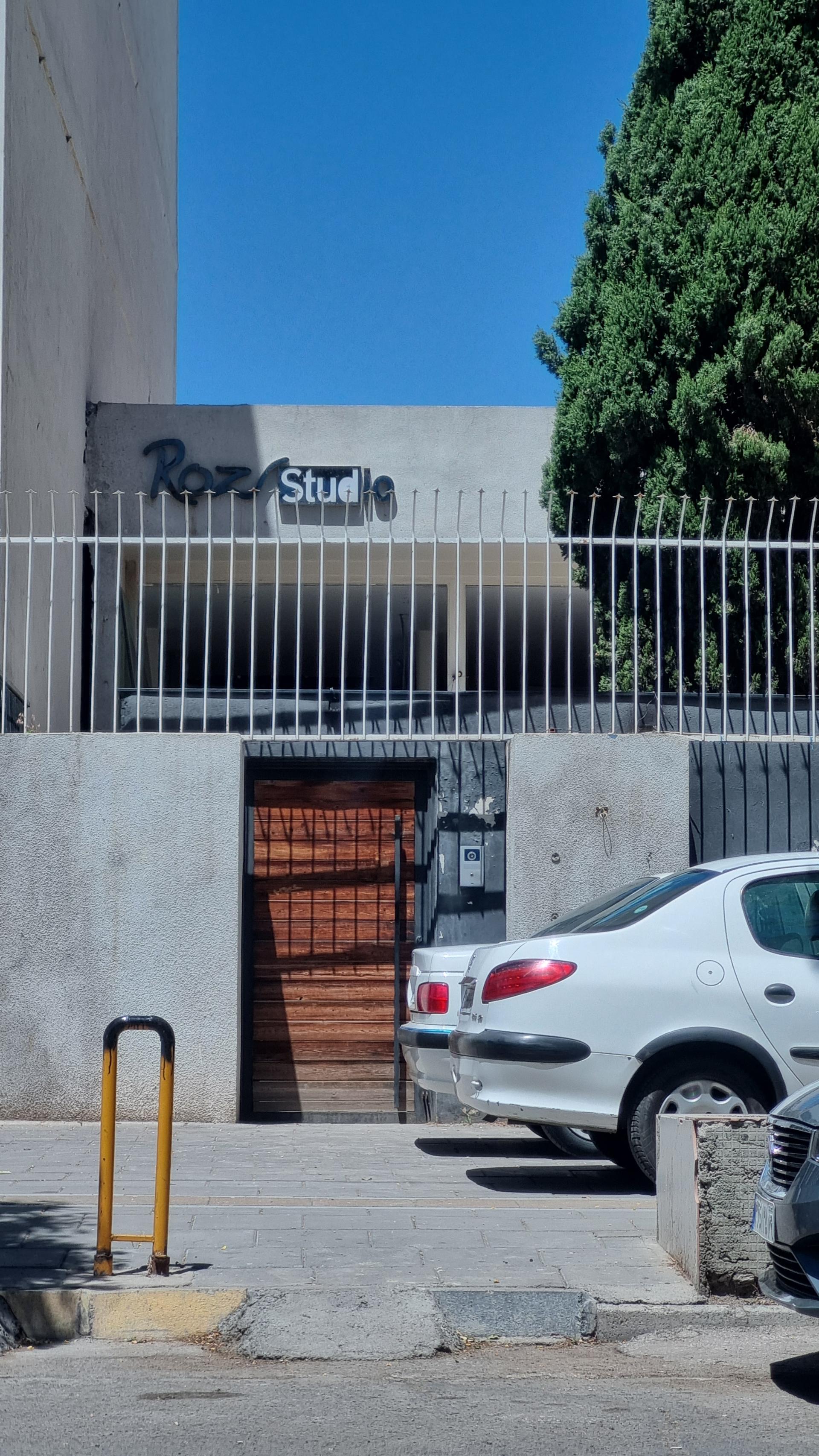 عکس استودیو رز