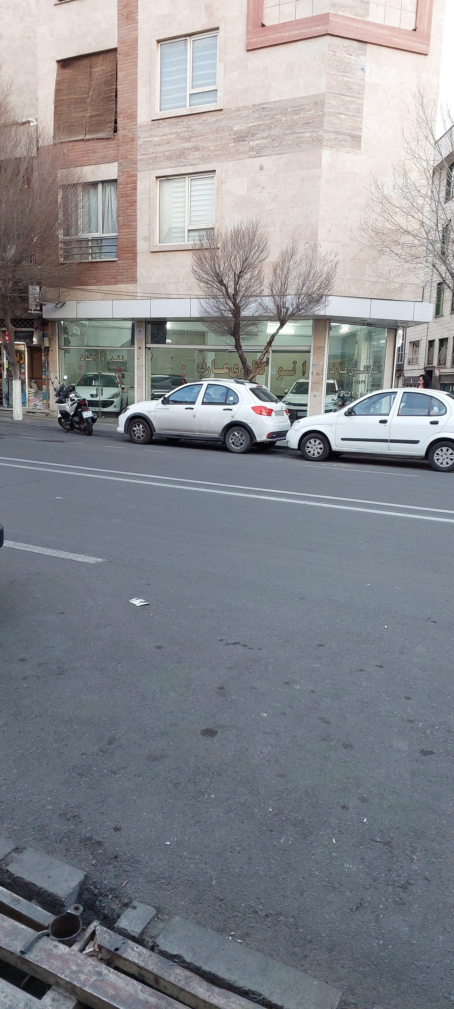 عکس اتوگالری عارف 