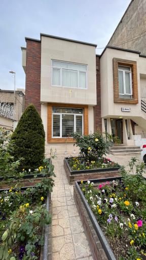 عکس آزمایشگاه دکتر صادقی فر