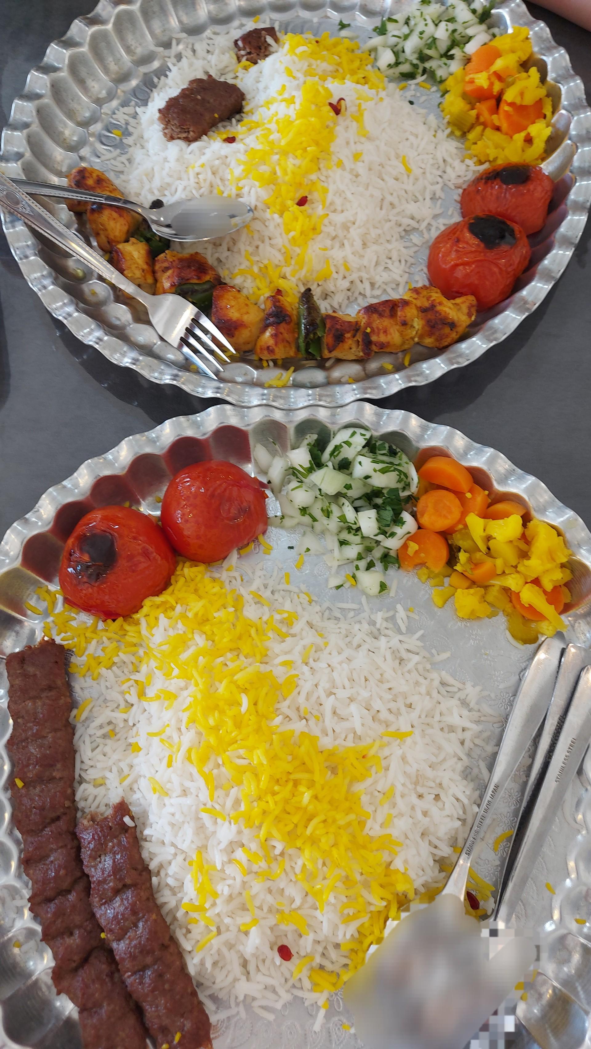 عکس رستوران لومو