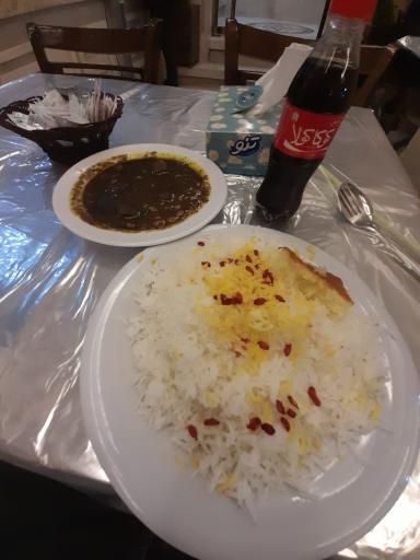 عکس آشپزخانه و رستوران گلبرگ