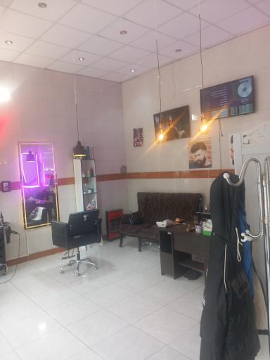 عکس پیرایش سینیور