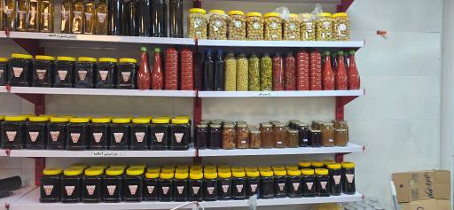 عکس زیتون و برنج فروشی مجید