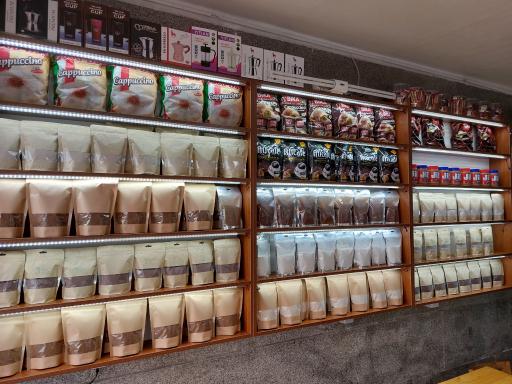 عکس کافه قهوه چارلی