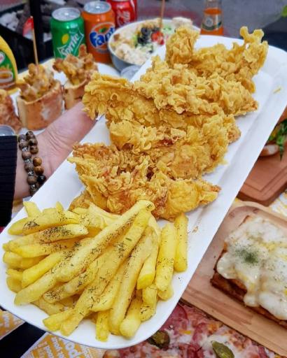 عکس فست فود عطاویچ پاکدشت