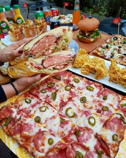 عکس فست فود عطاویچ پاکدشت