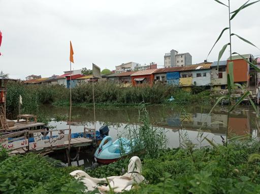 عکس اسکله قایق سواری حقدوست 