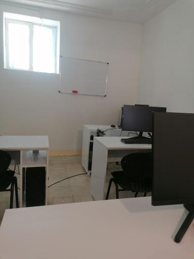 عکس آموزشگاه کامپیوتر خلاق