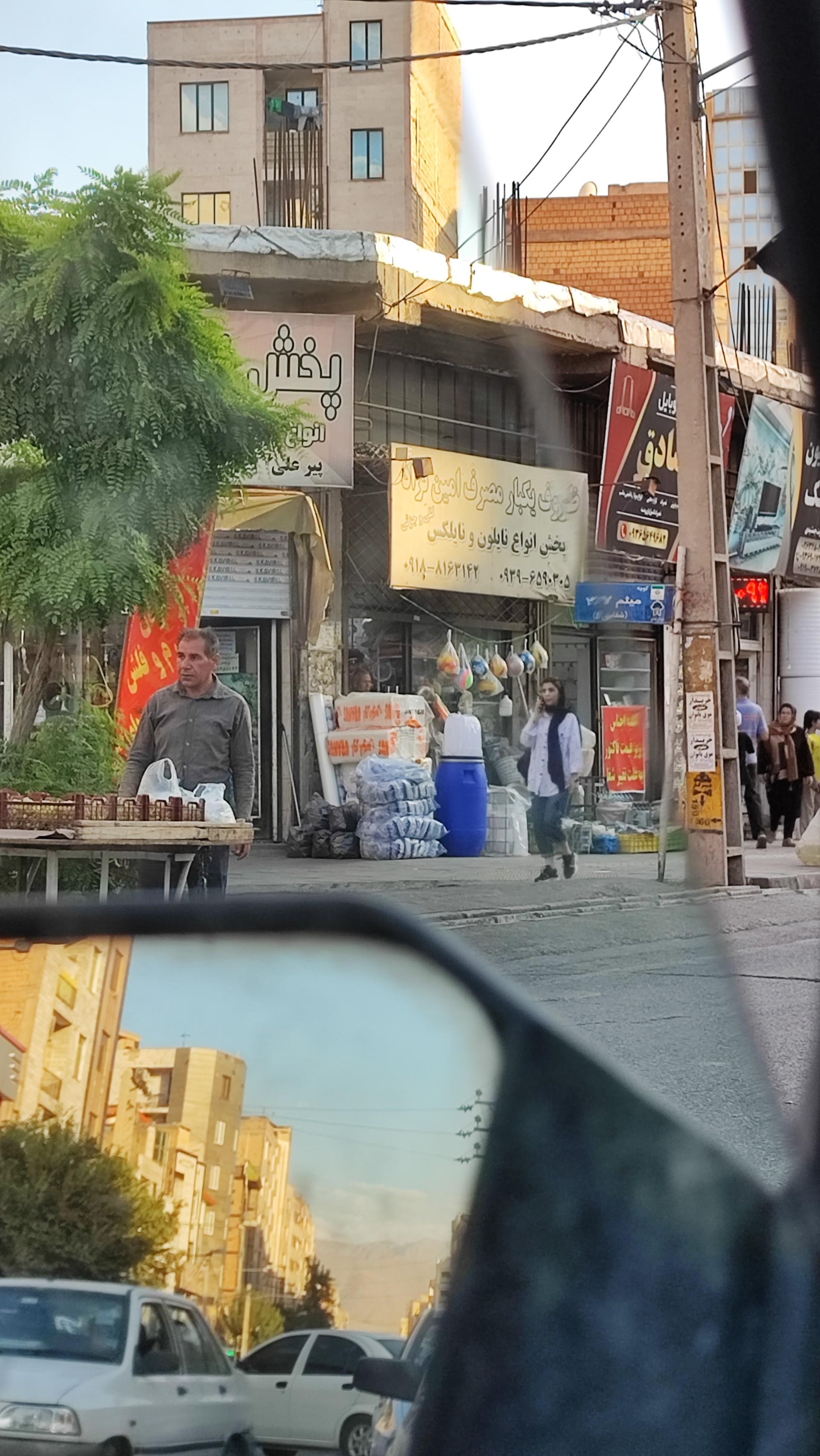 عکس ظروف یکبارمصرف امیر نژاد