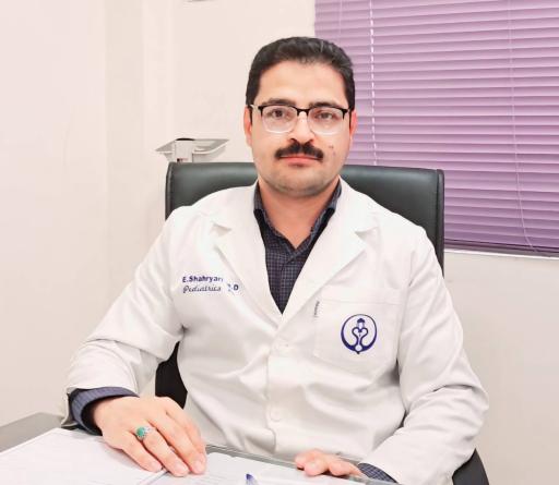 عکس دکتر ابراهیم شهریاری