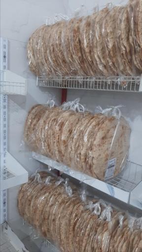 عکس نان سبوس دار اکمک