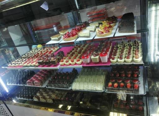 عکس کافه بیکری الف