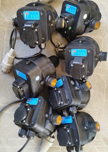 عکس تعمیر اتوماتیک پمپ آب و سیم پیچی 