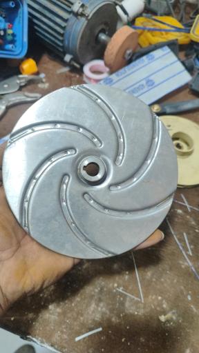 عکس تعمیر اتوماتیک پمپ آب و سیم پیچی 