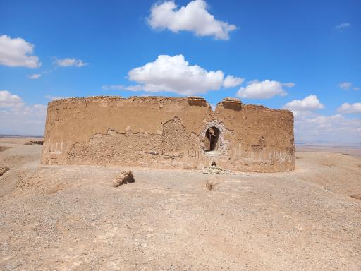 عکس دخمه زرتشتیان