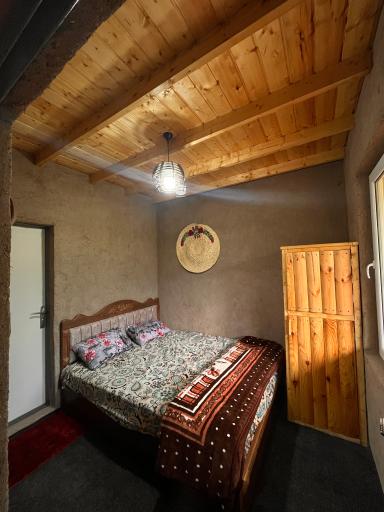 عکس اقامتگاه میجان