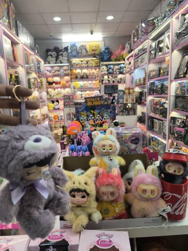 عکس اسباب‌بازی فروشی تا به تا