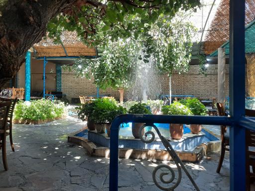 عکس سفره خانه نبی خان
