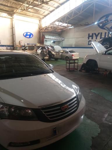 عکس تعمیرگاه گیربکس اتوماتیک رستمی