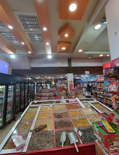 عکس هایپرمارکت بی نهایت