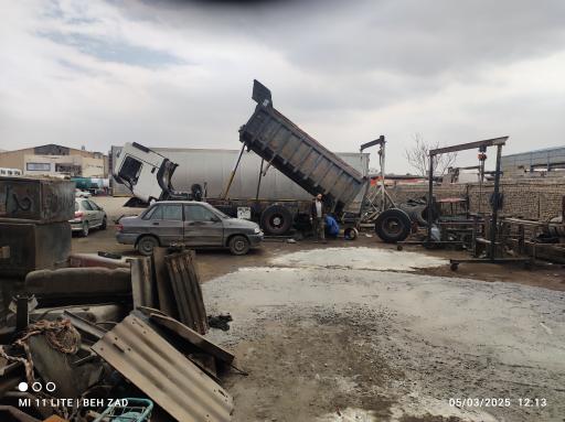 عکس تعمیرات ریش تریلی محور های تریلی  