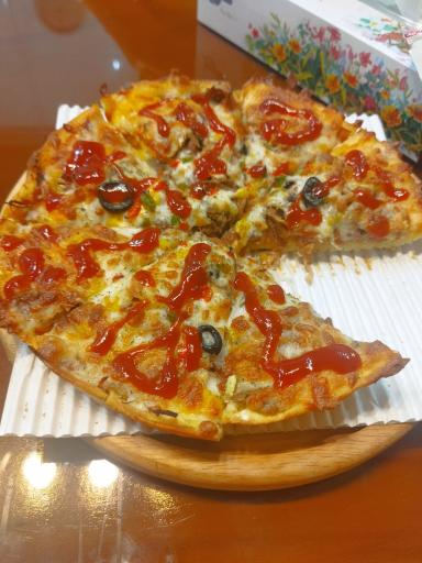 عکس کلبه پیتزا
