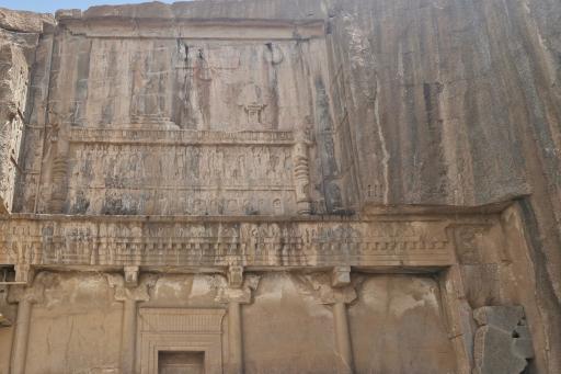 عکس آرامگاه اردشیر دوم