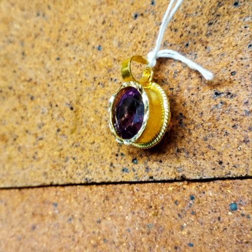 عکس ساخت و تعمیرات طلا و نقره حسین حمزه