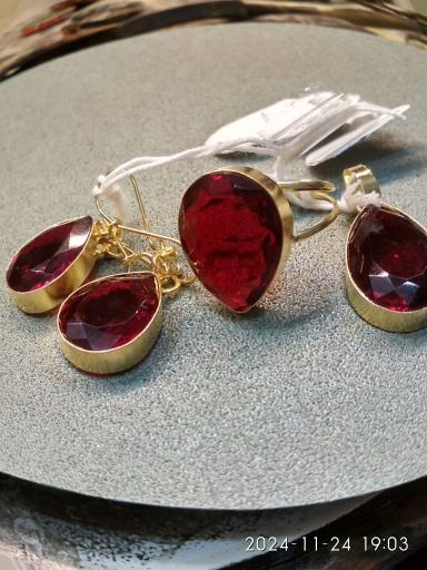 عکس ساخت و تعمیرات طلا و نقره حسین حمزه