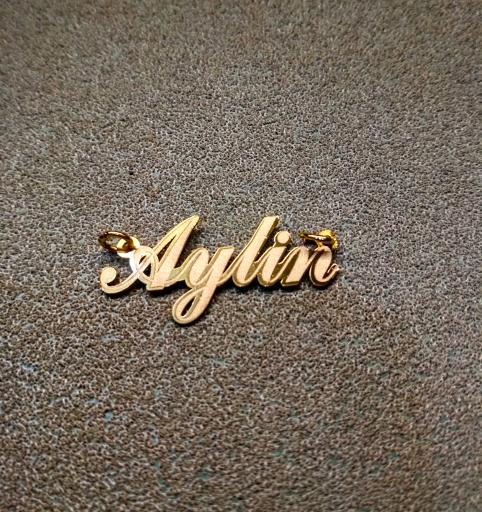 عکس ساخت و تعمیرات طلا و نقره حسین حمزه