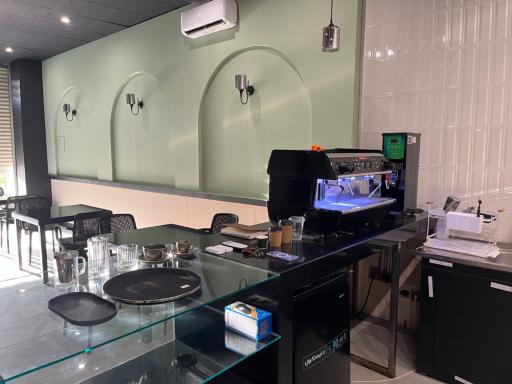 عکس کافه هیلان