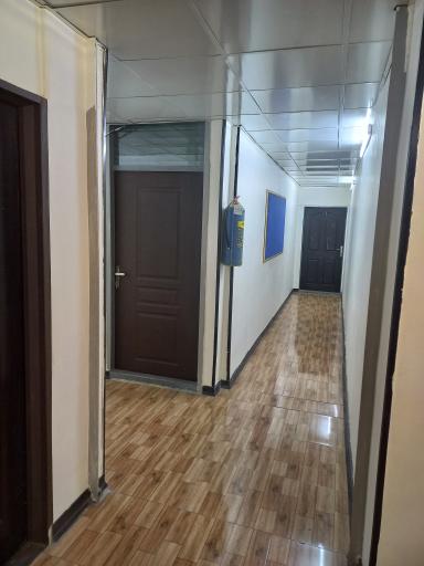 عکس دبیرستان دخترانه پیشگامان